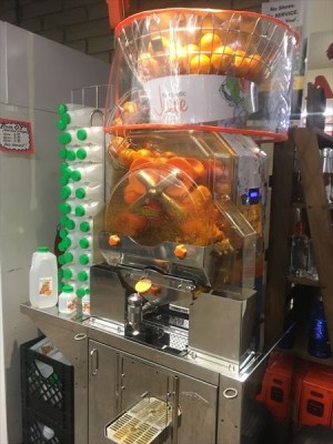 オレンジジュースの機械